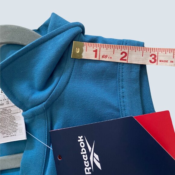 NEW Blue Reebok Varsity Collar Top Sz L - Picture 8 of 8